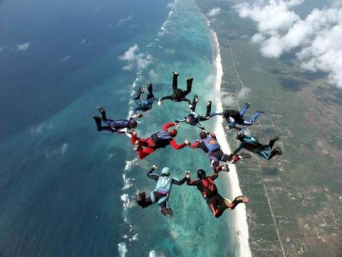 sky dive